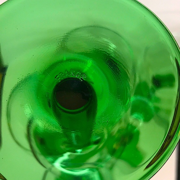 Luminarc France Emerald Green Wine Glasses set of 6 - Picture 6 of 6